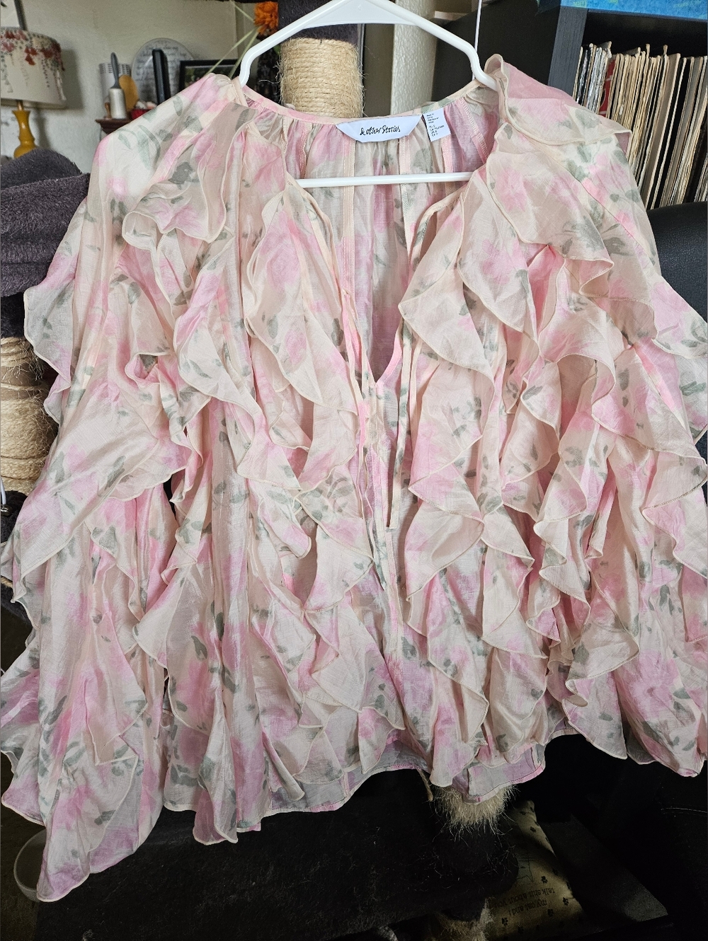 & Other Stories Pink Floral Ruffled Blouse